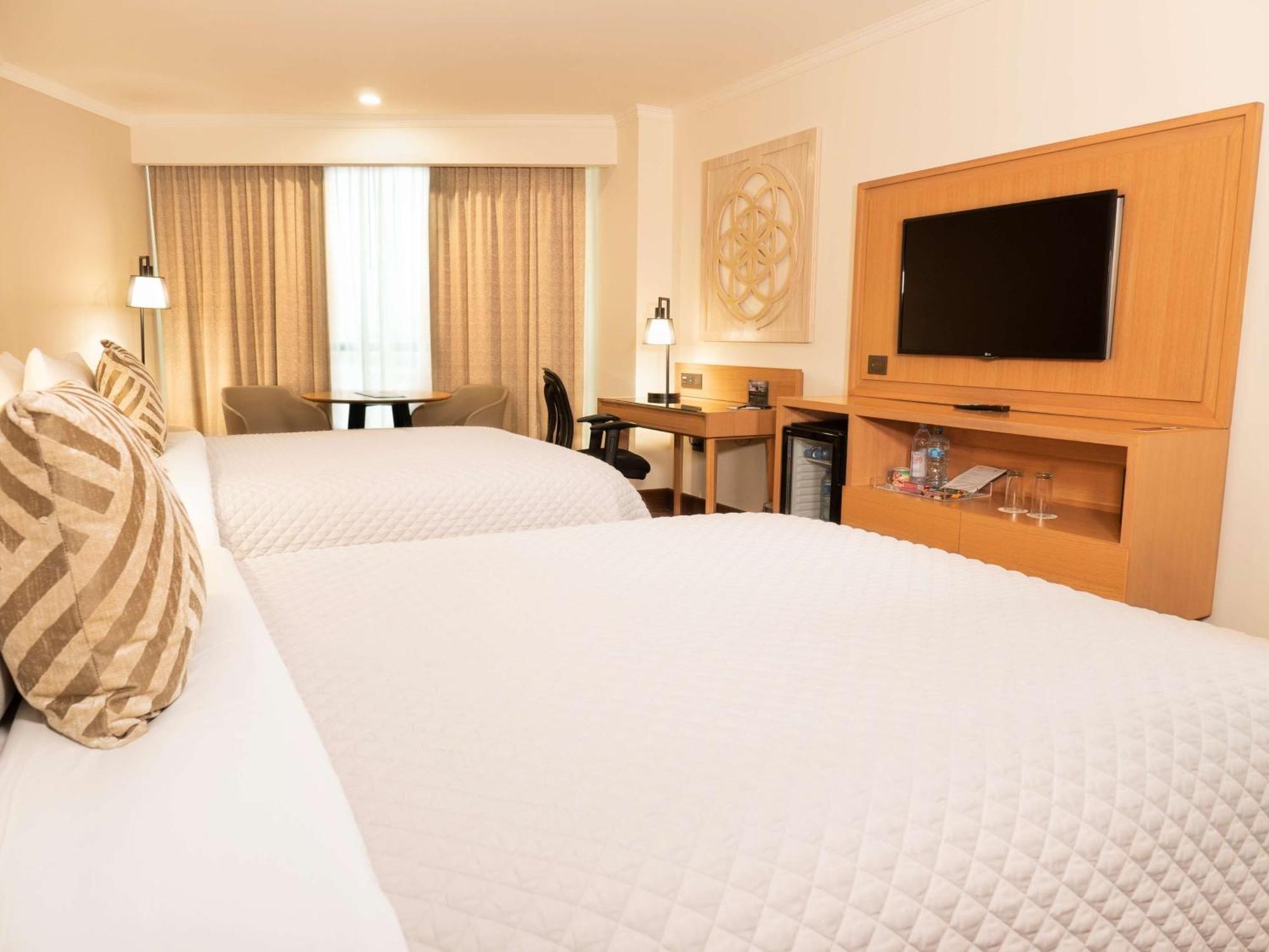 Ms Milenium Monterrey Curio Collection By Hilton Hotel San Pedro Garza Garcia Exterior foto