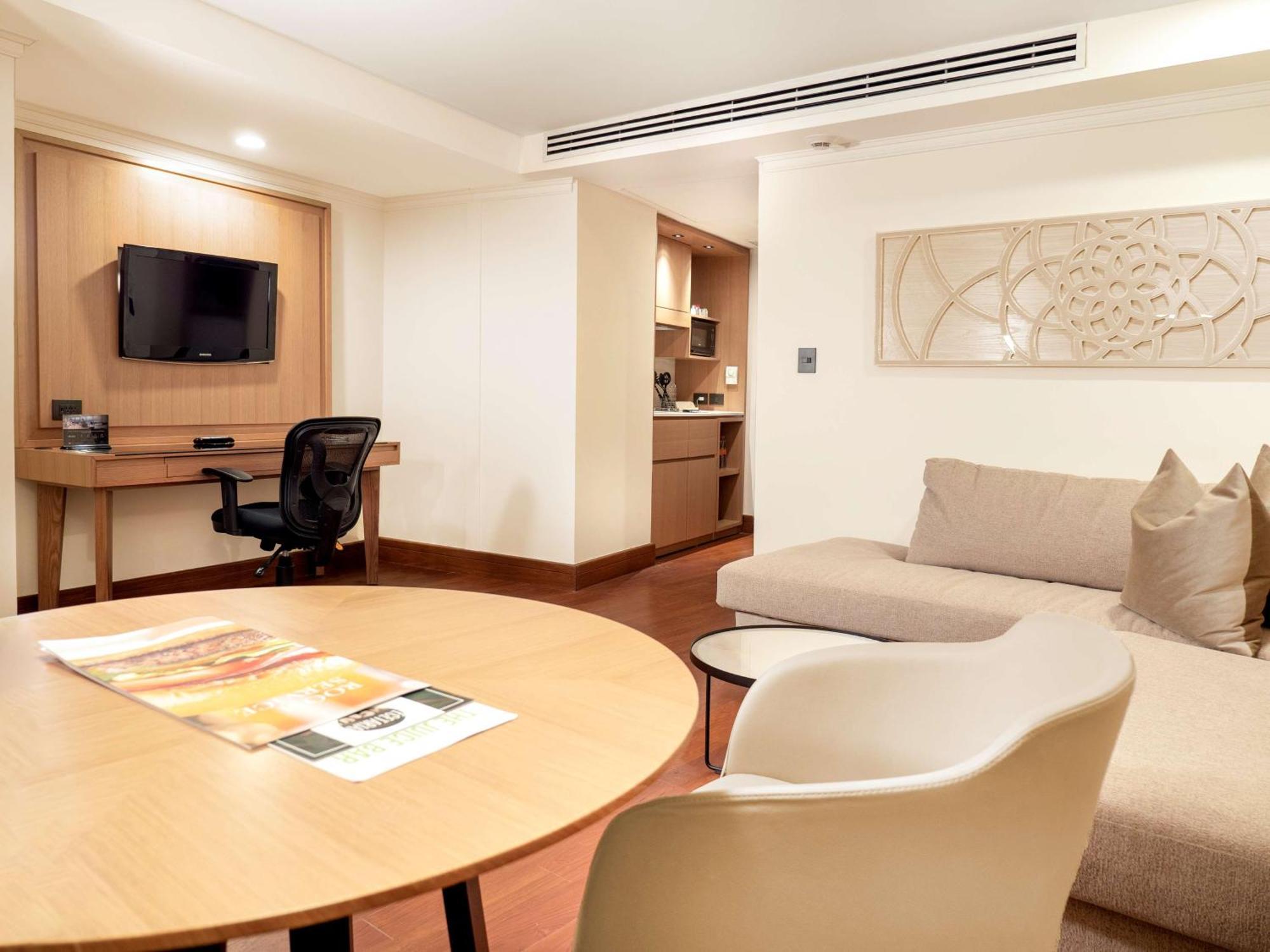 Ms Milenium Monterrey Curio Collection By Hilton Hotel San Pedro Garza Garcia Exterior foto
