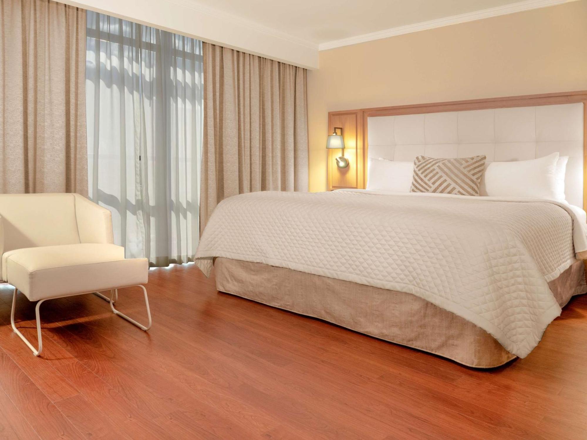 Ms Milenium Monterrey Curio Collection By Hilton Hotel San Pedro Garza Garcia Exterior foto